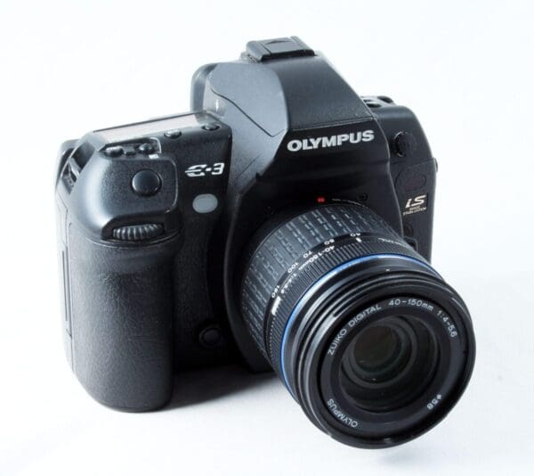 Olympus E-3 + 40-150mm f4-5.6