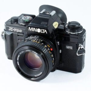 Minolta X-700 + 50mm f1.7