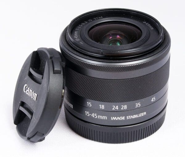 Canon M 15-45mm f3.5-5.6 STM