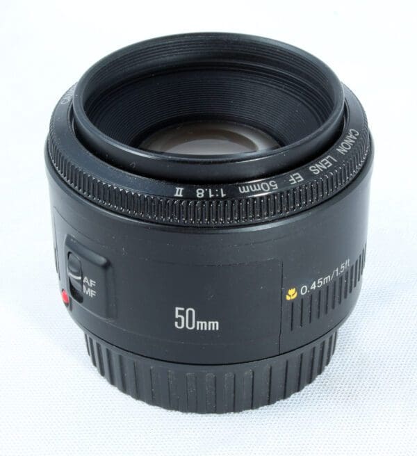 Canon EF 50mm f1.8 Mk II