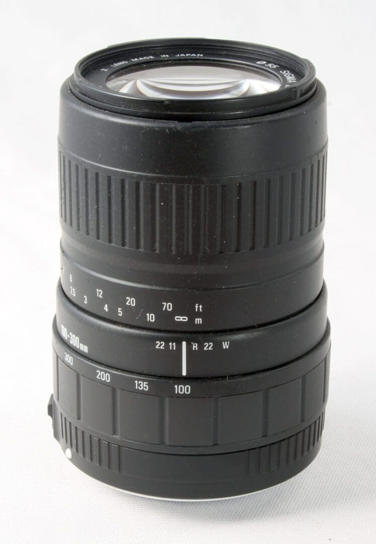 Sigma 100-300mm f4.5-6.7 SA/KPR