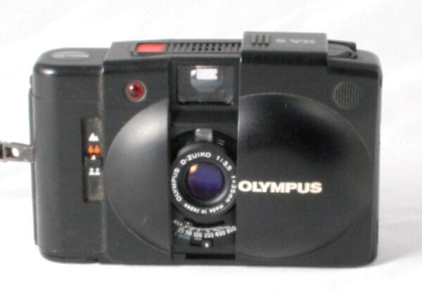 Olympus XA 2 - Image 2