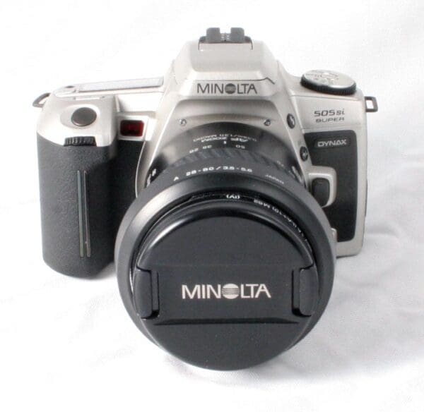 Minolta Dynax 505si super 28-80mm