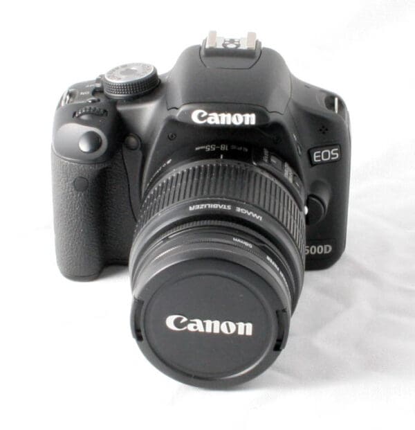 Canon EOS 500D 18-55mm IS