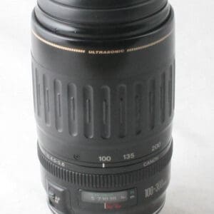Canon EF 100-300mm f4.5-5.6  USM
