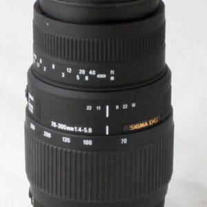 Sigma 70-300mm f4-5.6 DG macro
