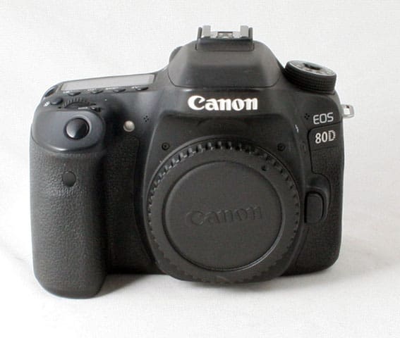 Canon EOS 80D body