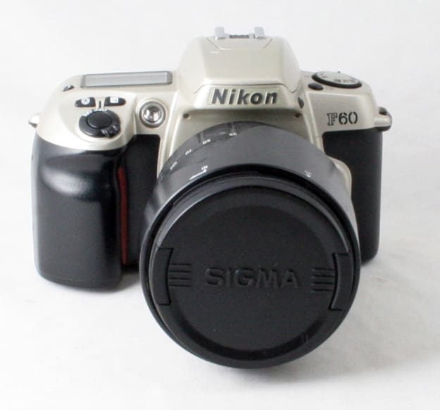 Nikon  F60 Sigma 28-105mm