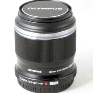 Olympus 30mm f3.5 macro ED