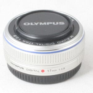 Olympus 17mm f2.8
