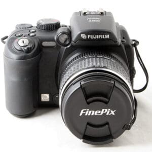 Fuji FinePix S9500
