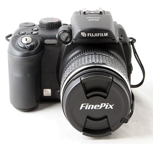 Fuji FinePix S9500